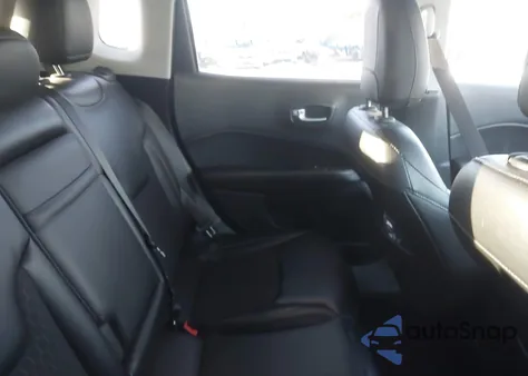 2018 Jeep Compass Latitude Fwd from USA, damaged, VIN 3C4NJCBB8JT495054